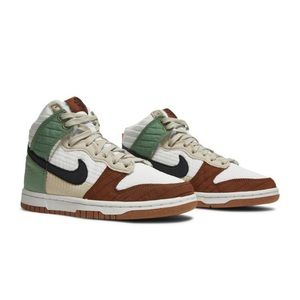 NIKE WMNS DUNK HIGH LX NEXT NATURE